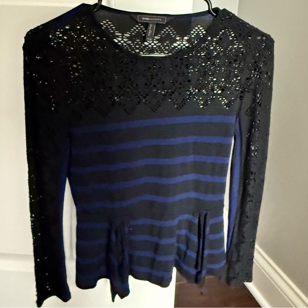 BCBG MAXAZRIA Black and Blue Striped Lace Top Size XXS